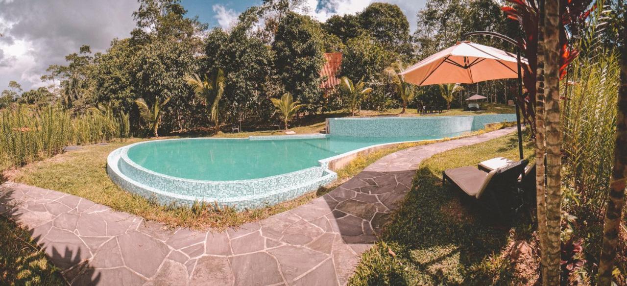 Kantu Garden Lodge โมโยบัมบา ภายนอก รูปภาพ