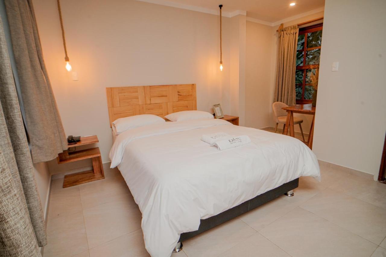 Kantu Garden Lodge โมโยบัมบา ภายนอก รูปภาพ